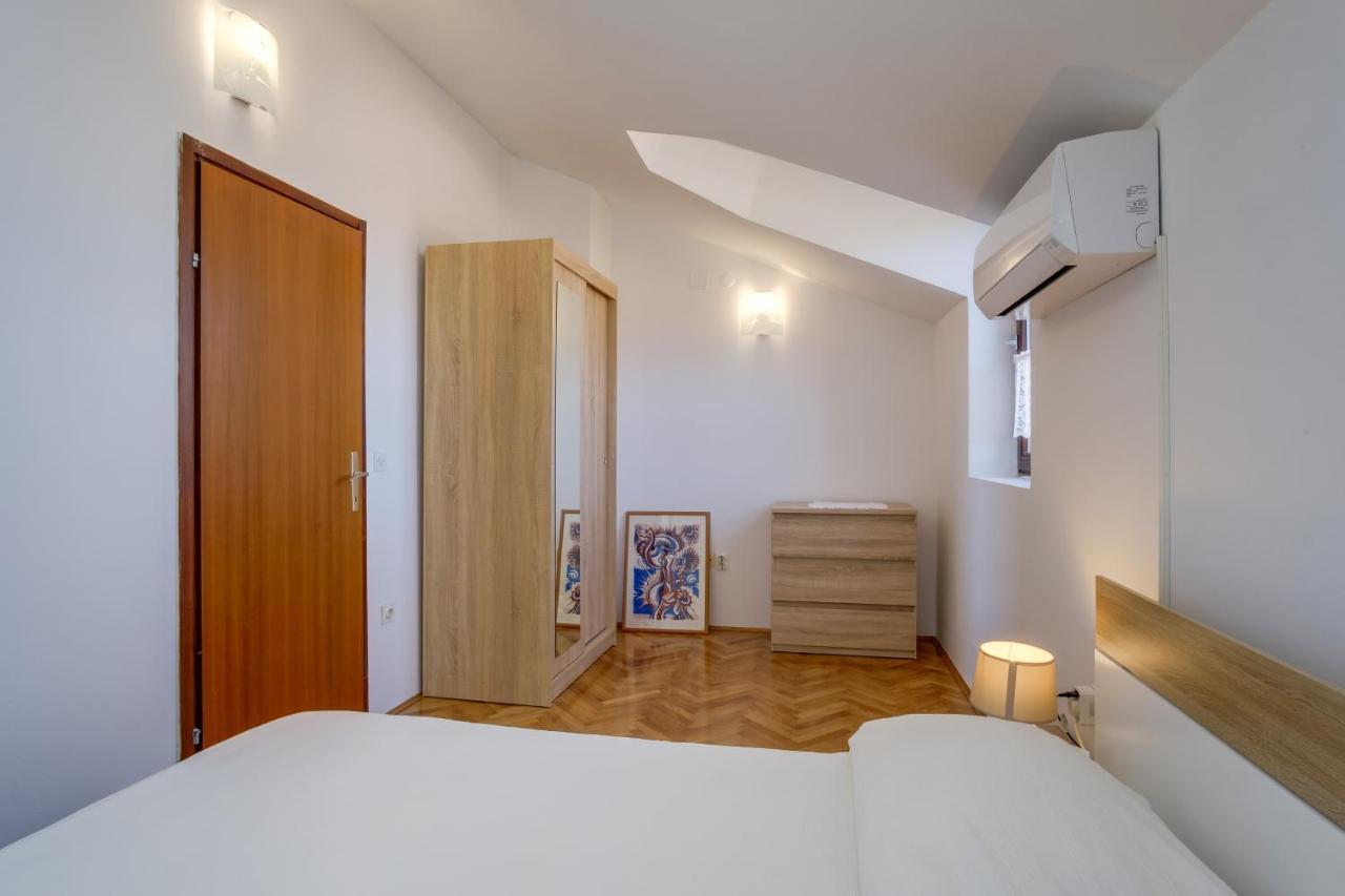 Oaza Apartman Mali Lošinj Kültér fotó